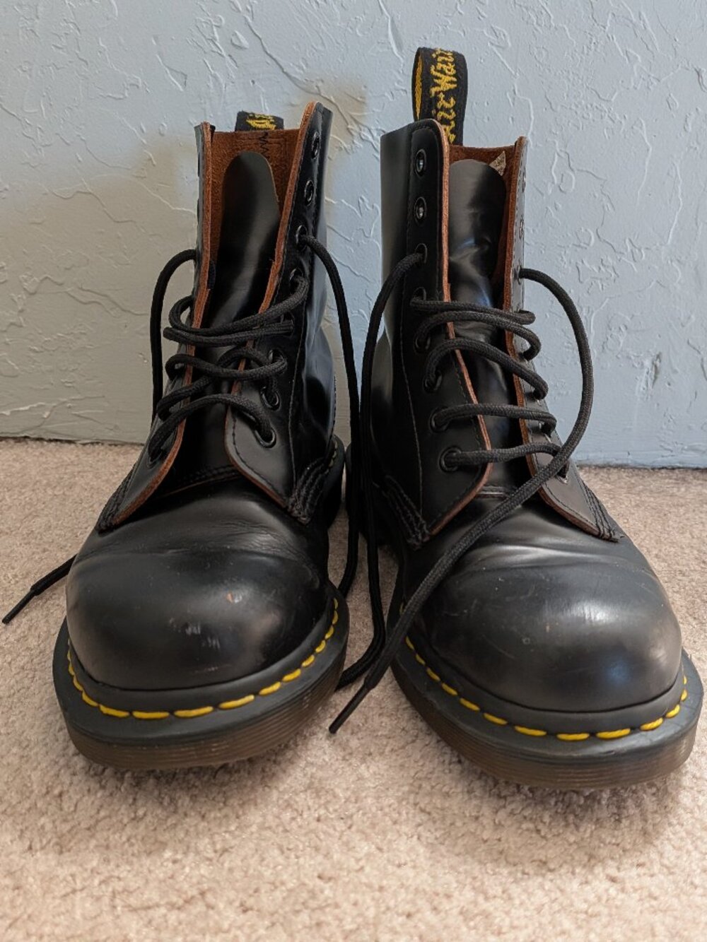 MIE Dr. Martens Made In England (MIE) Vintage 1460 Quilon Boots UK 6